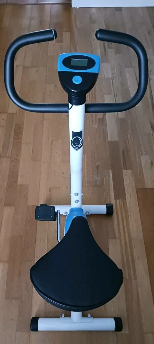 Exercise bike - Image 2