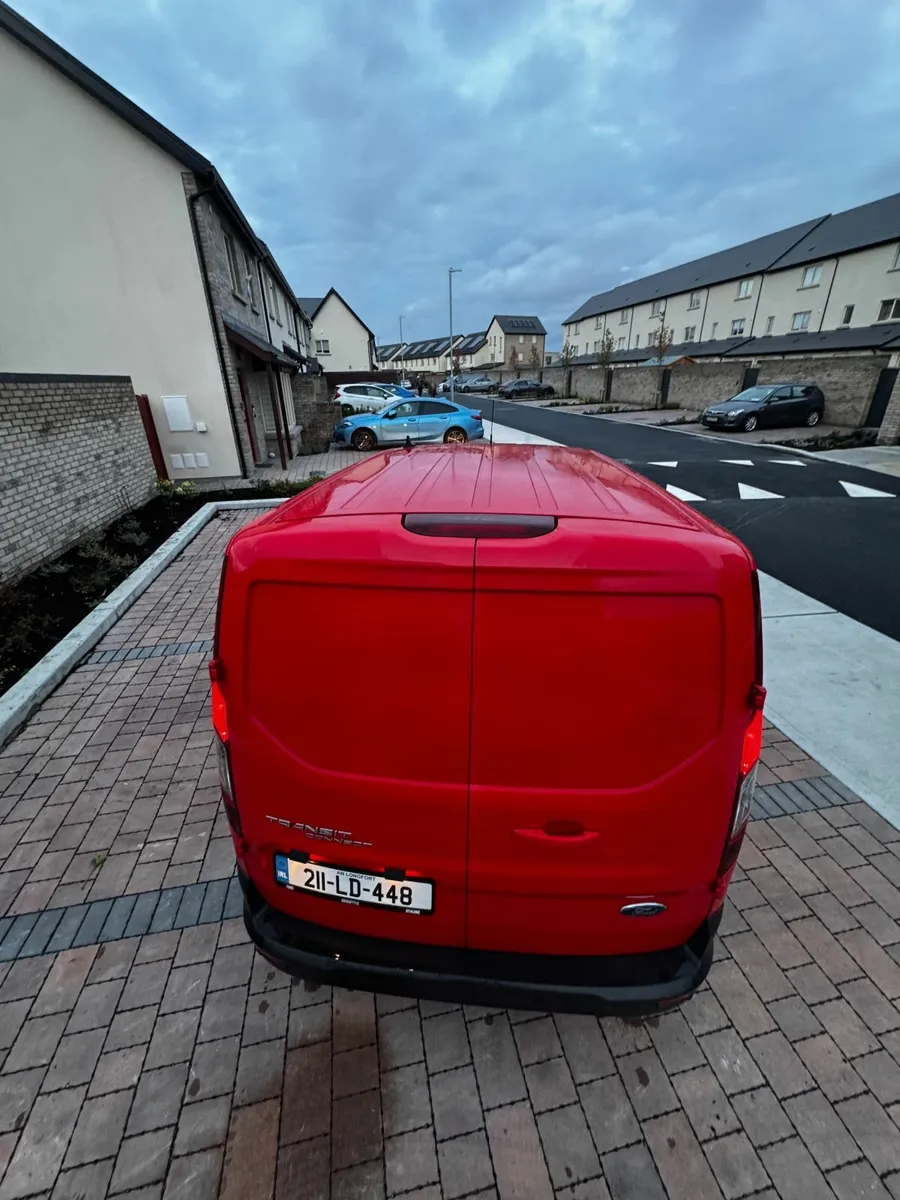 Ford Transit Connect 2021 - Image 4