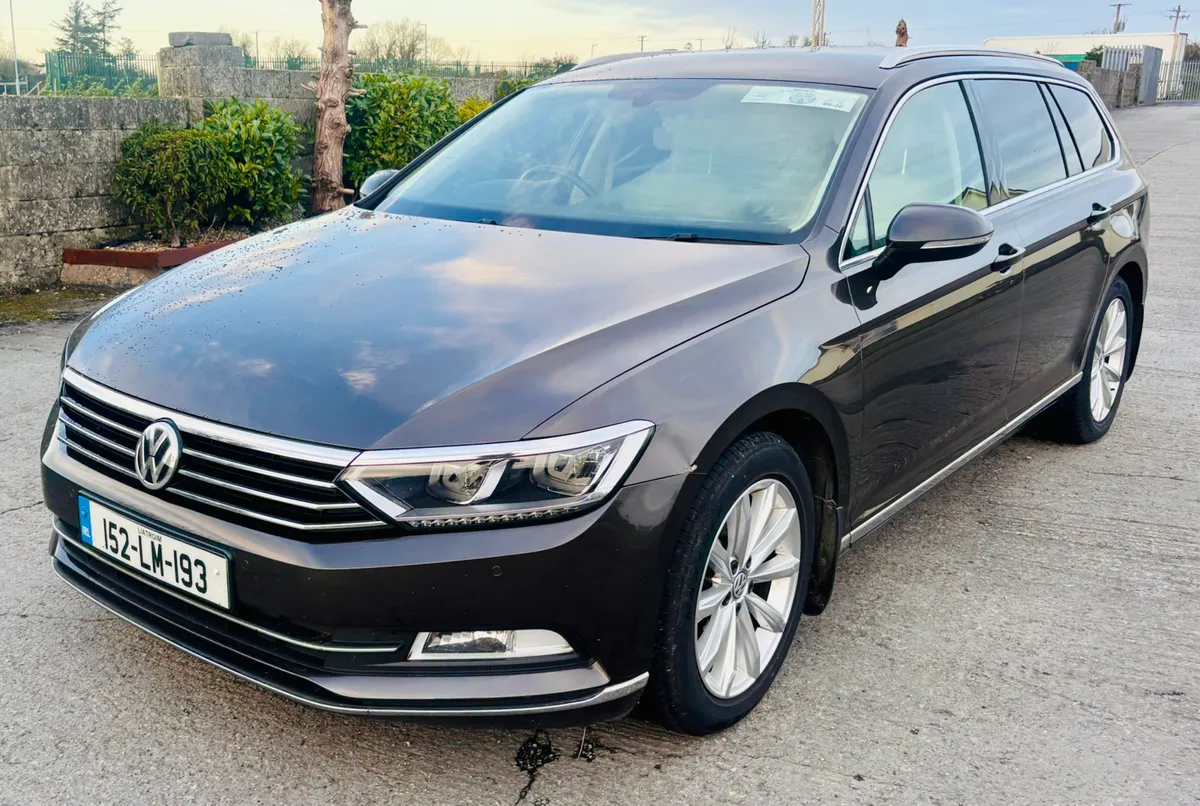 2015 VOLKSWAGEN PASSAT ESTATE AUTOMATIC - Image 1