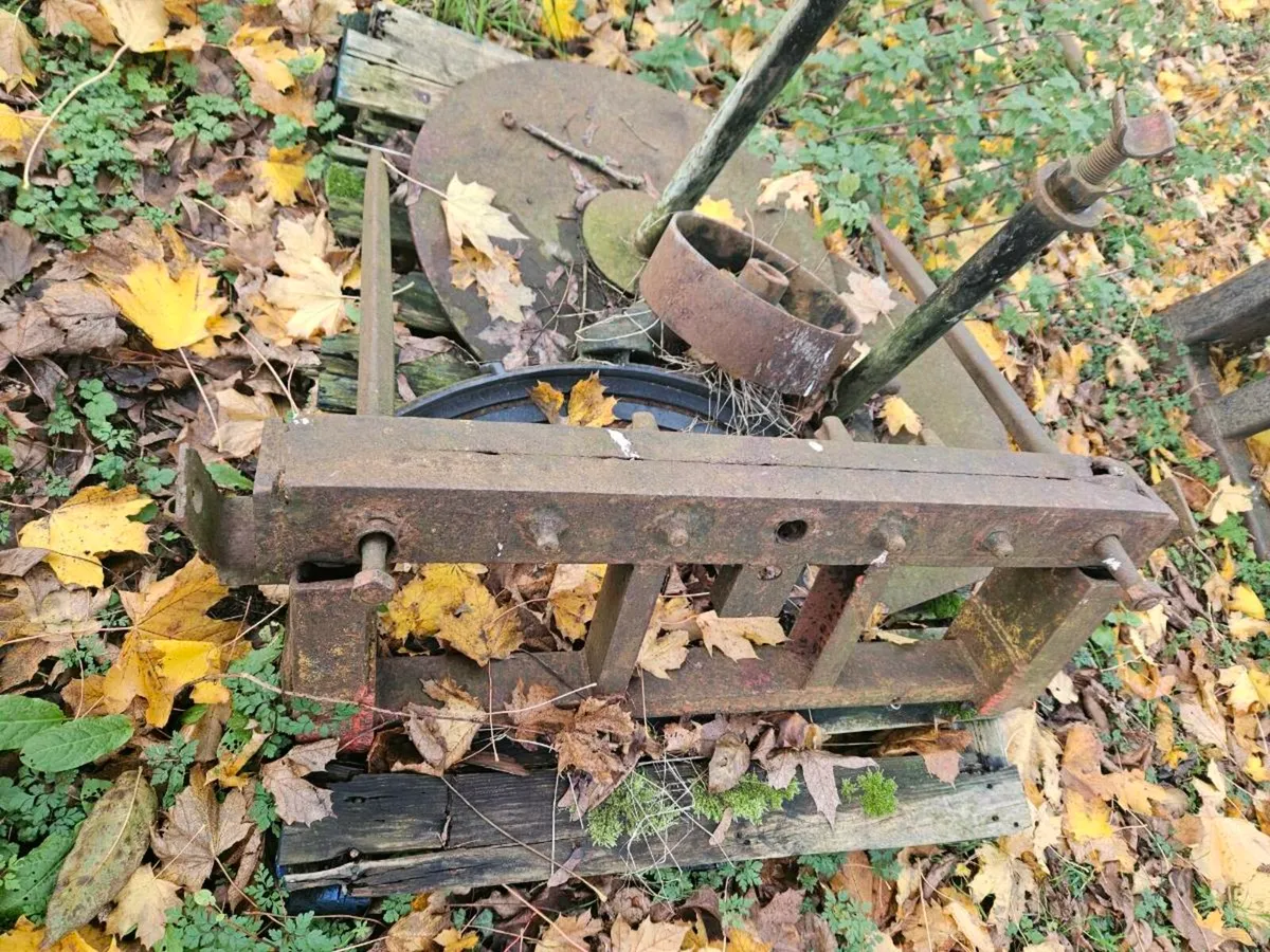 Bale Spike - Image 2