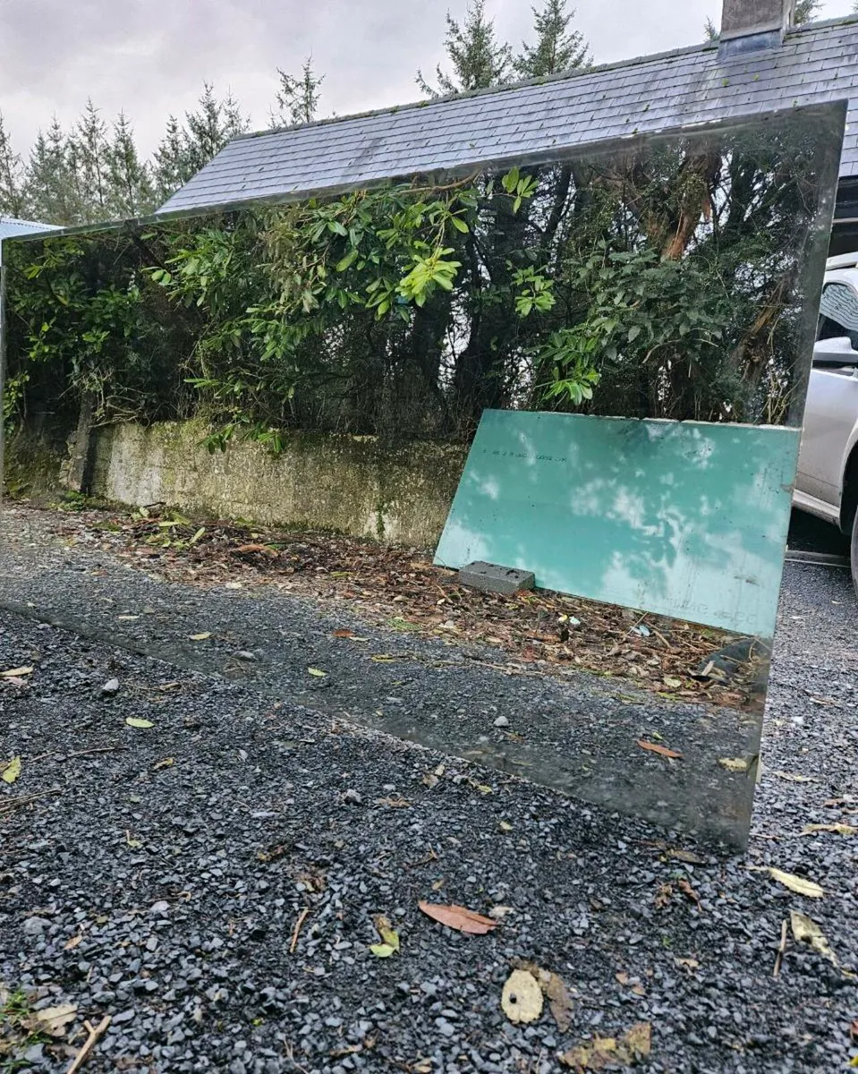 8ft x 4ft GYM / Dance Studio Mirrors (Set of 2) - Image 2