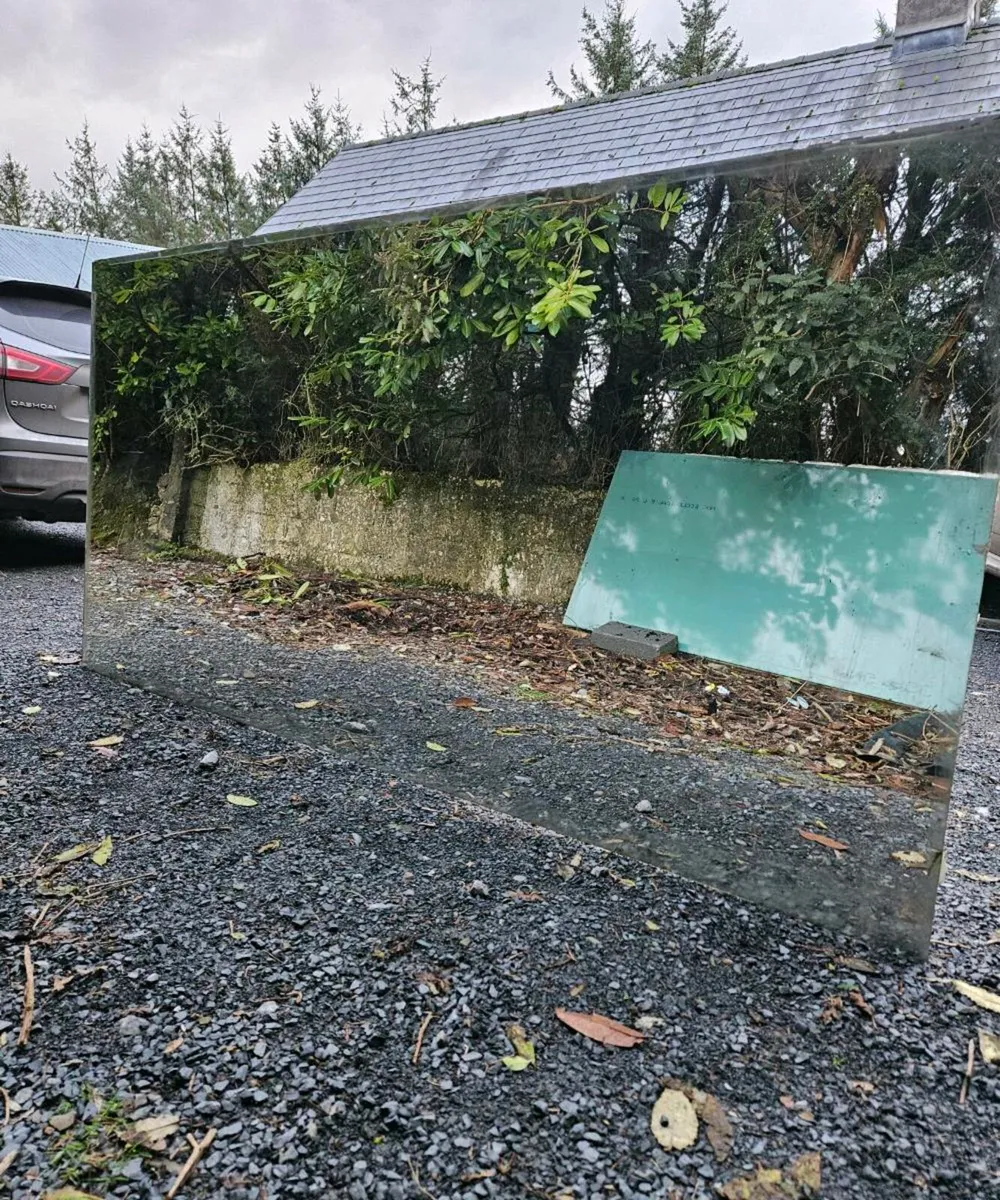 8ft x 4ft GYM / Dance Studio Mirrors (Set of 2) - Image 3