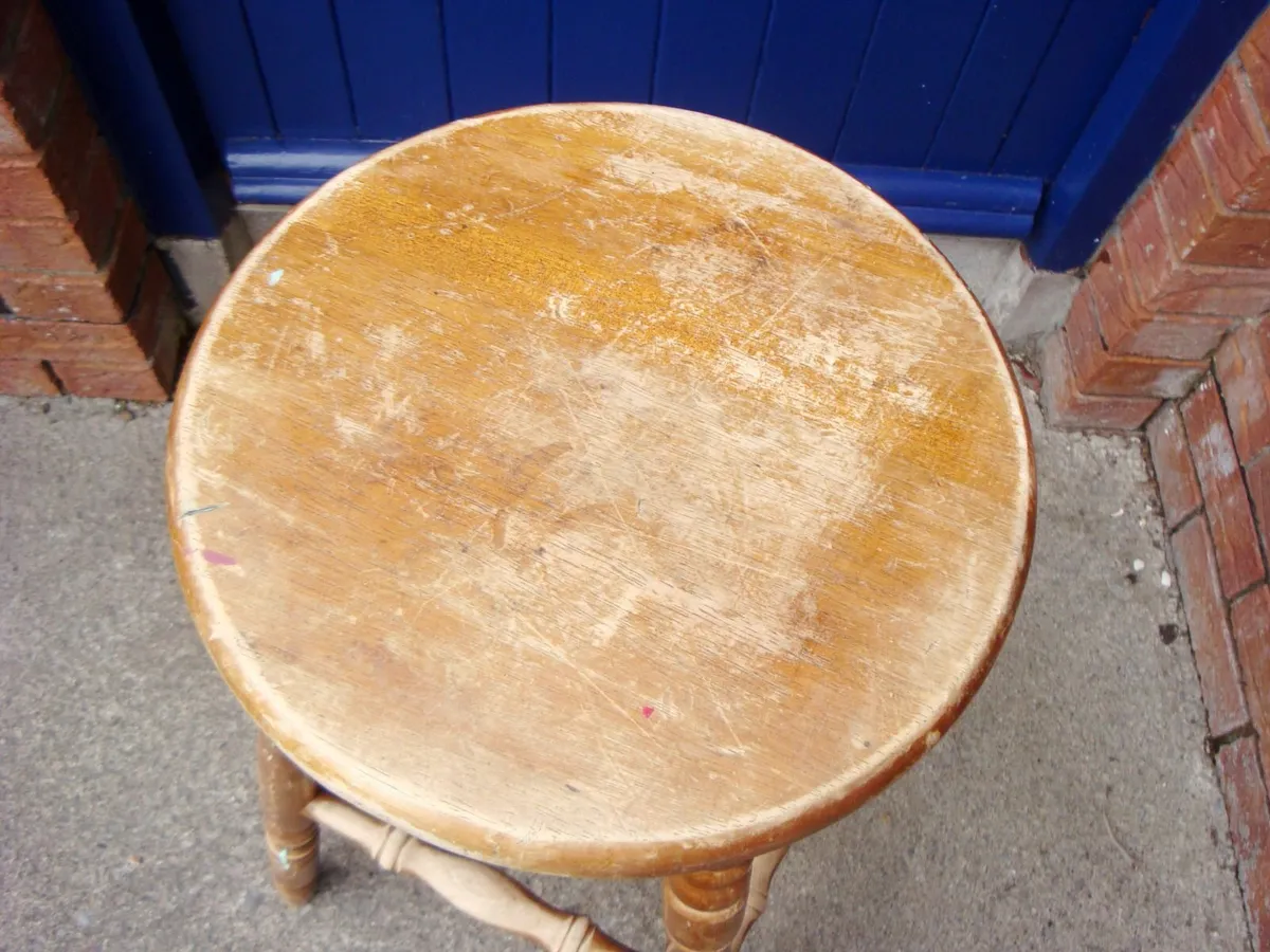 High stool vintage plant stand - Image 3