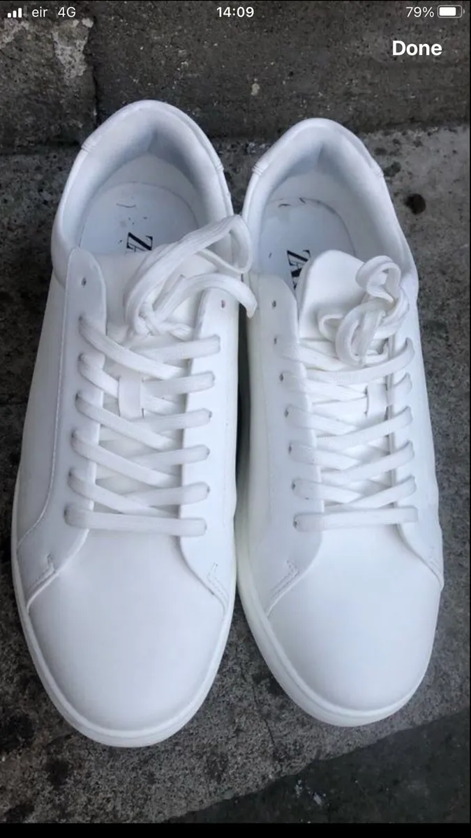 Mens worn once Zara trainers size 10 €20 - Image 1