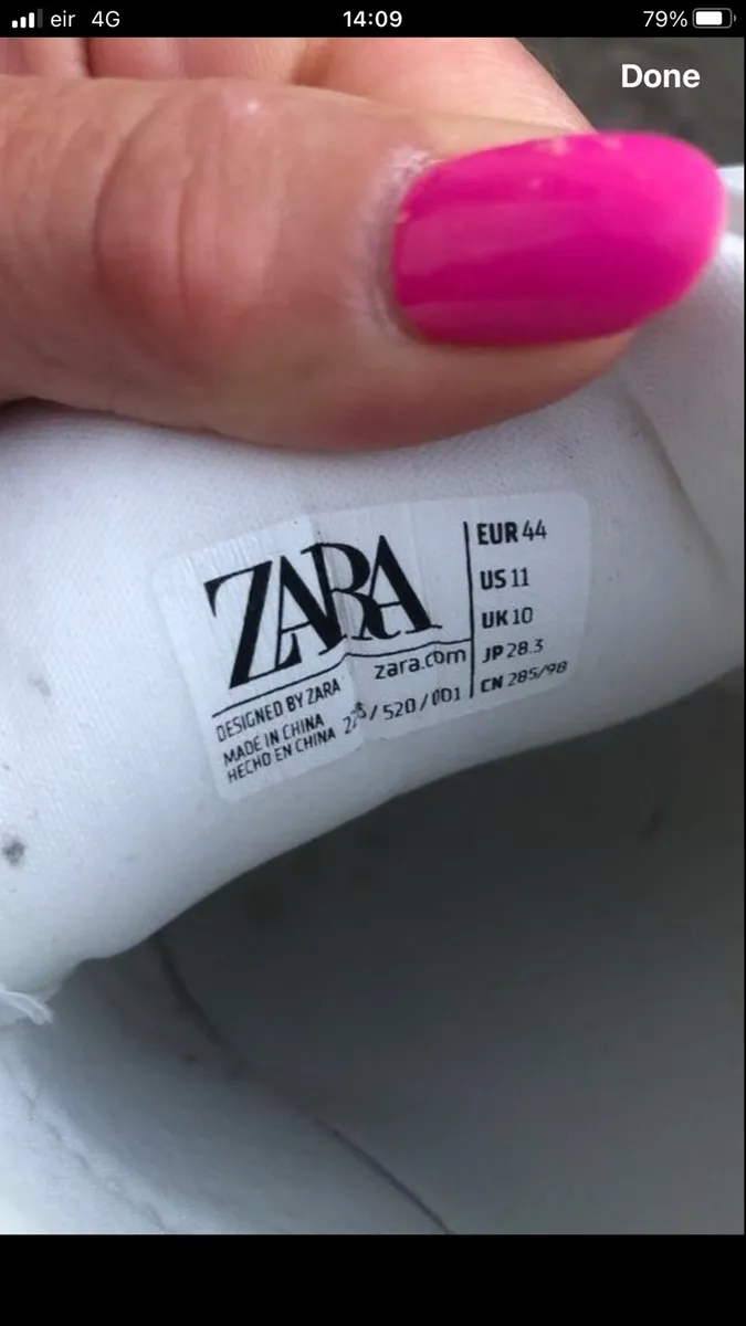 Mens worn once Zara trainers size 10 €20 - Image 4