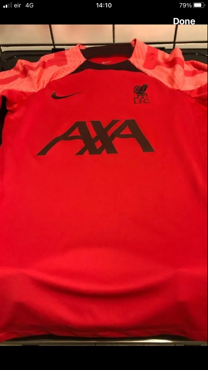 Boys Liverpool jersey size Xs €15 - Image 3