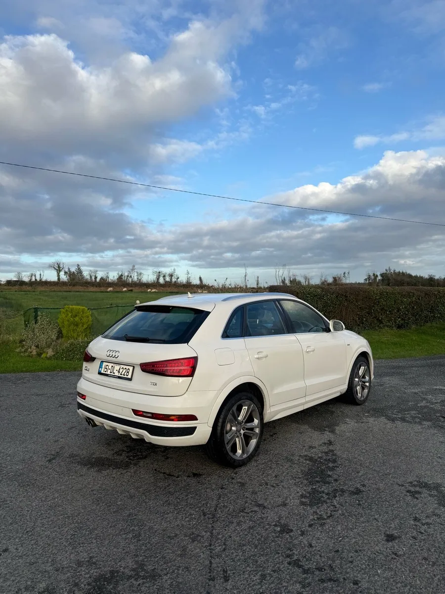 Audi Q3 S-line 2.0tdi - Image 4