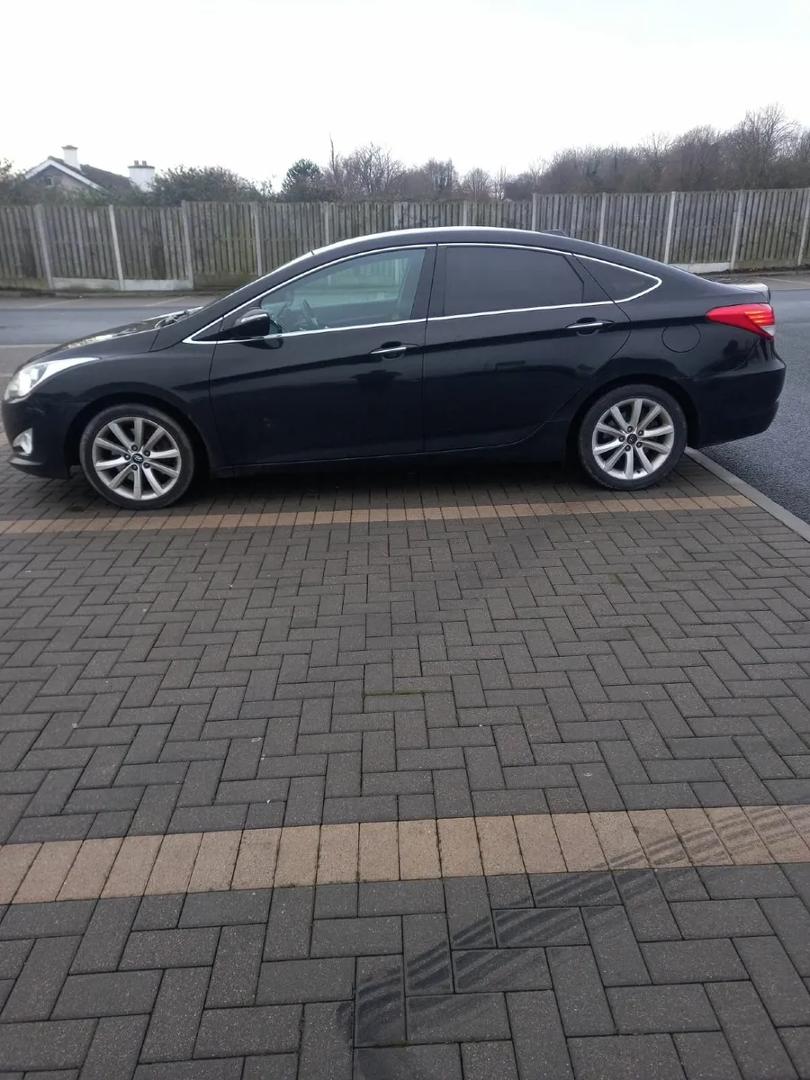 Hyundai i40 2013 - Image 2