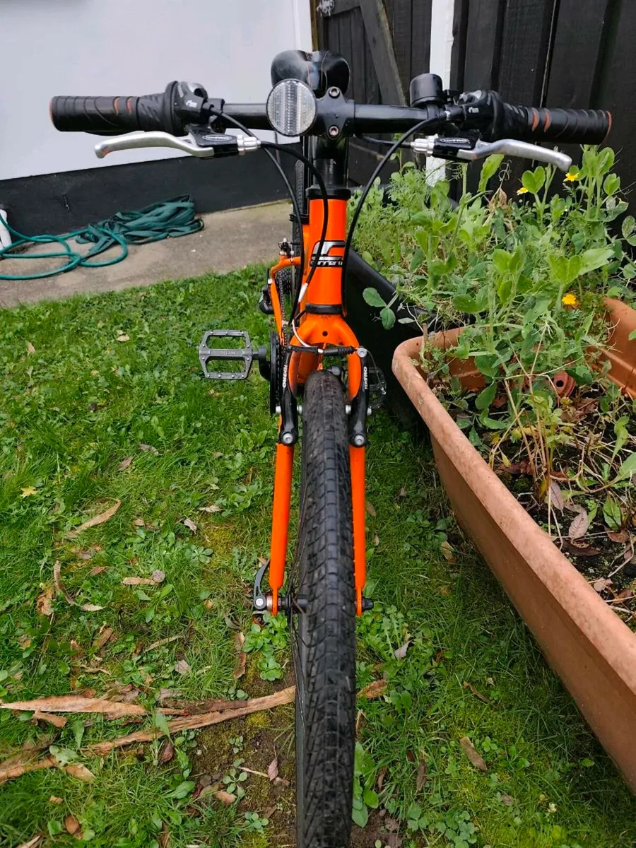 Used Carrera Luna 24″ Junior Mountain Bike - Image 4