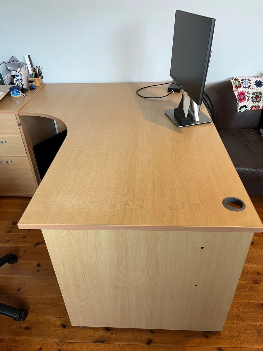 Home office desk and standing desk - Image 3