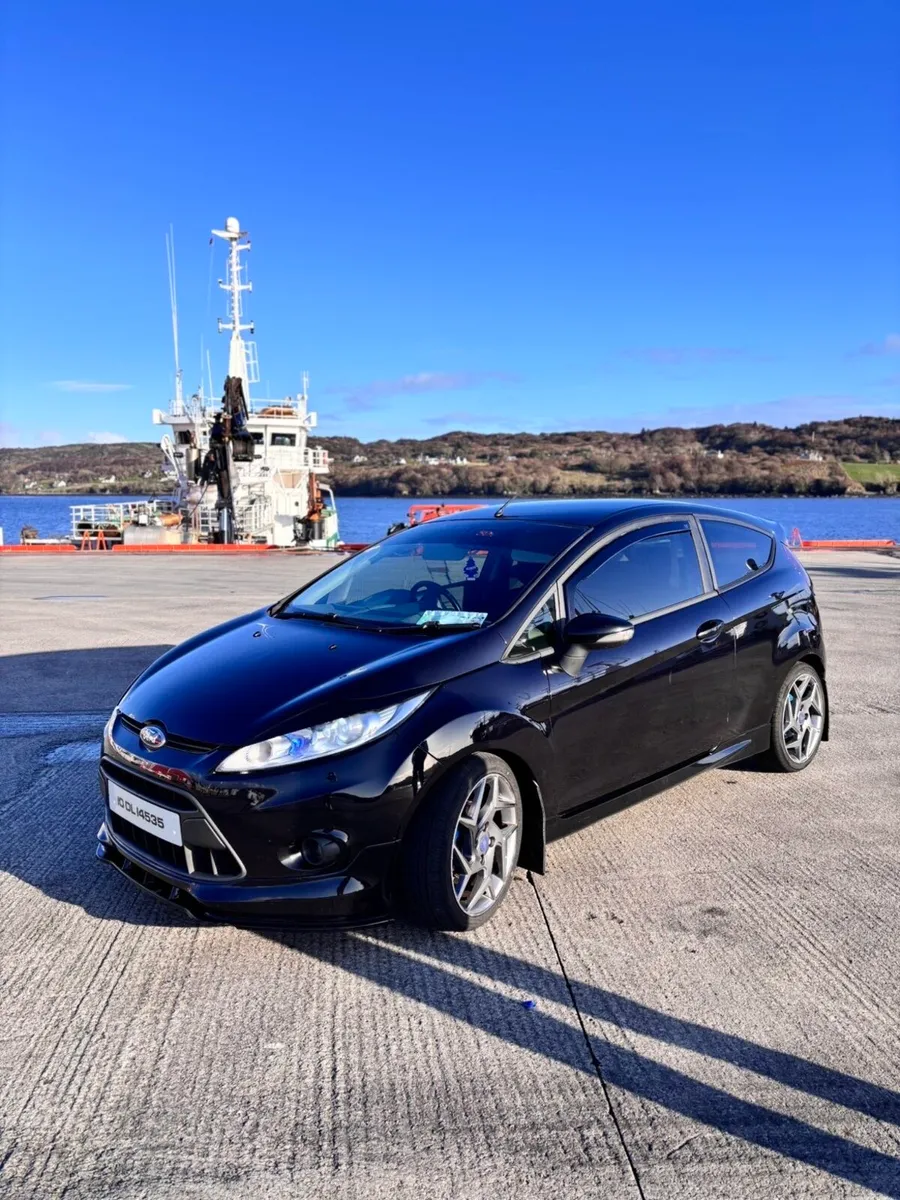 Ford Fiesta - Image 2