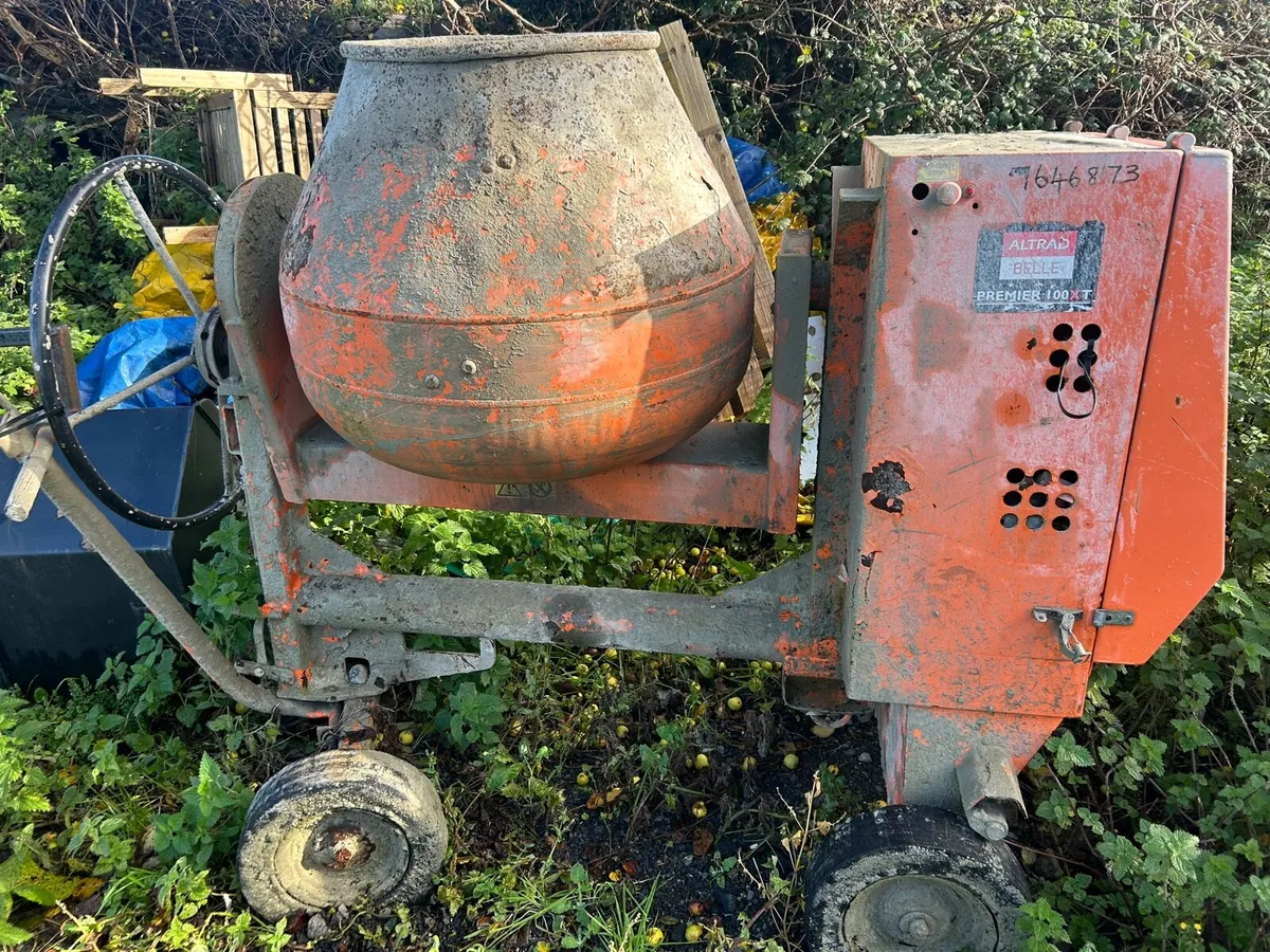 Altrad belle mixer - Image 1