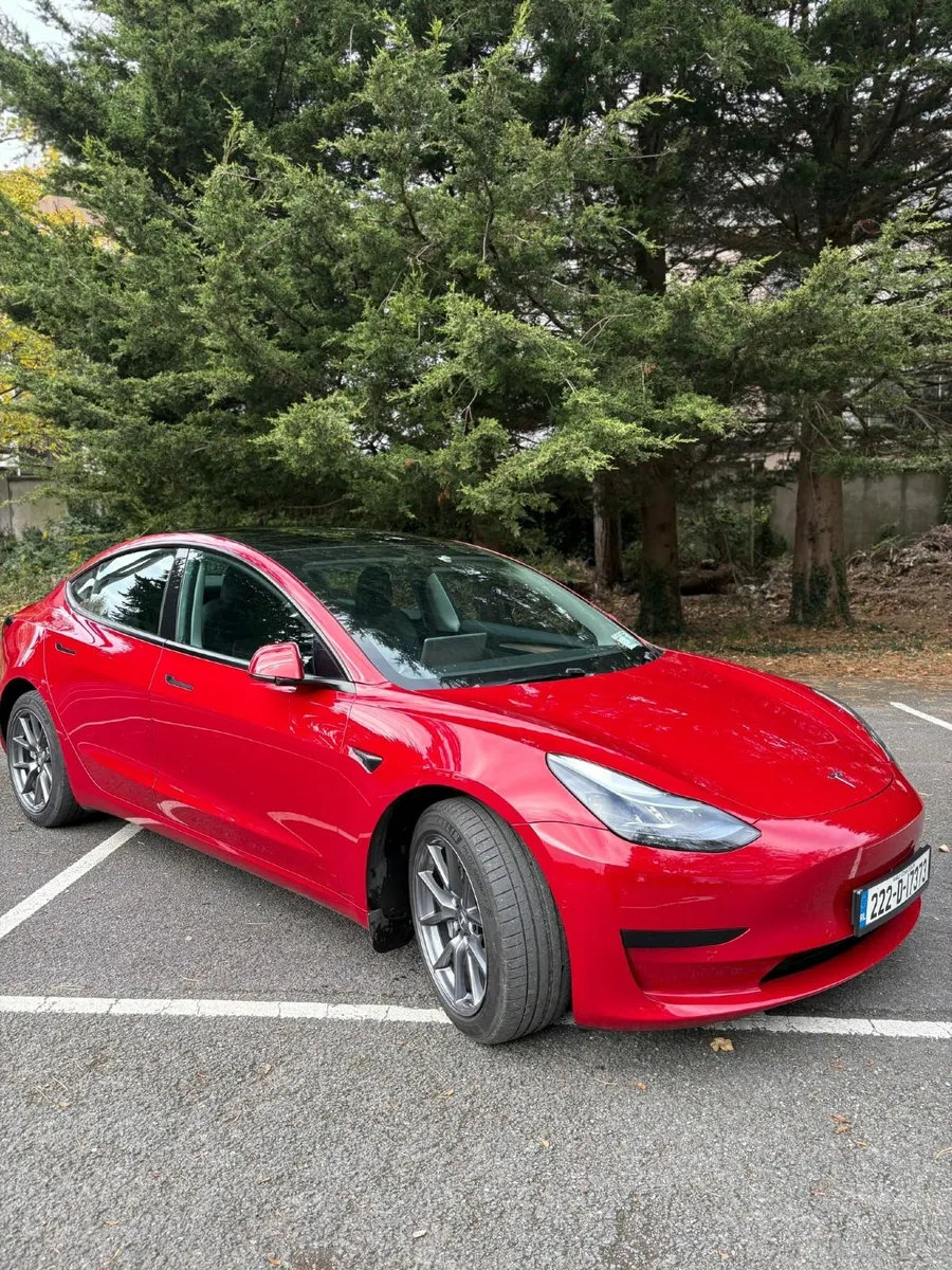 Tesla Model 3 2022 - Image 1