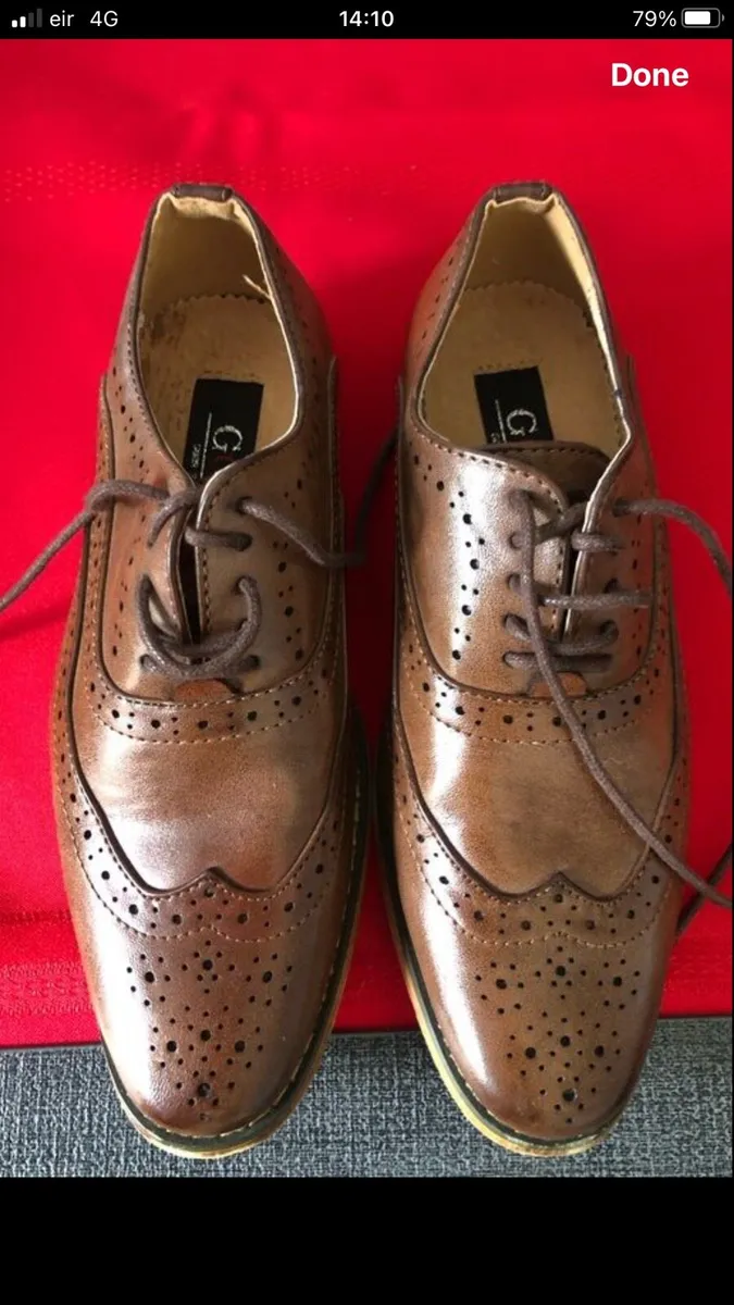 Boys shoes size 1 €15 - Image 1