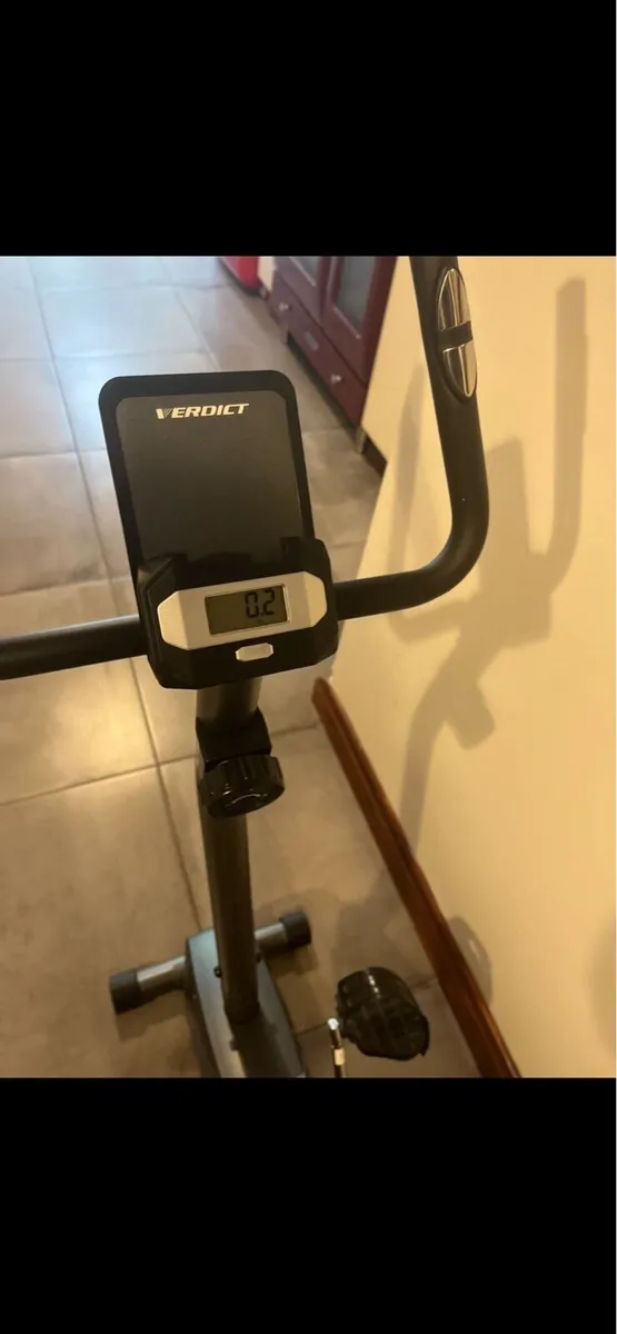 Exercise bike - Image 2