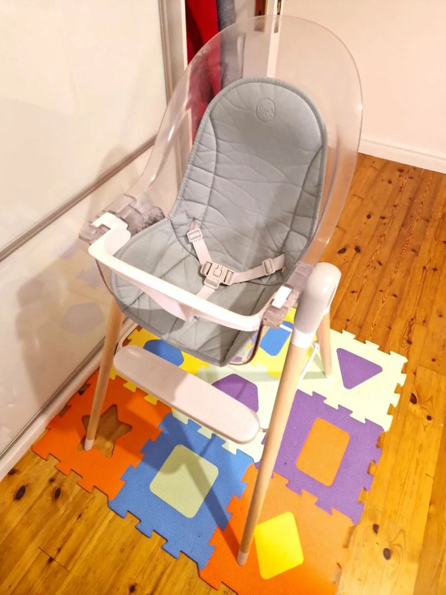 Toddlers High Chair - Image 3
