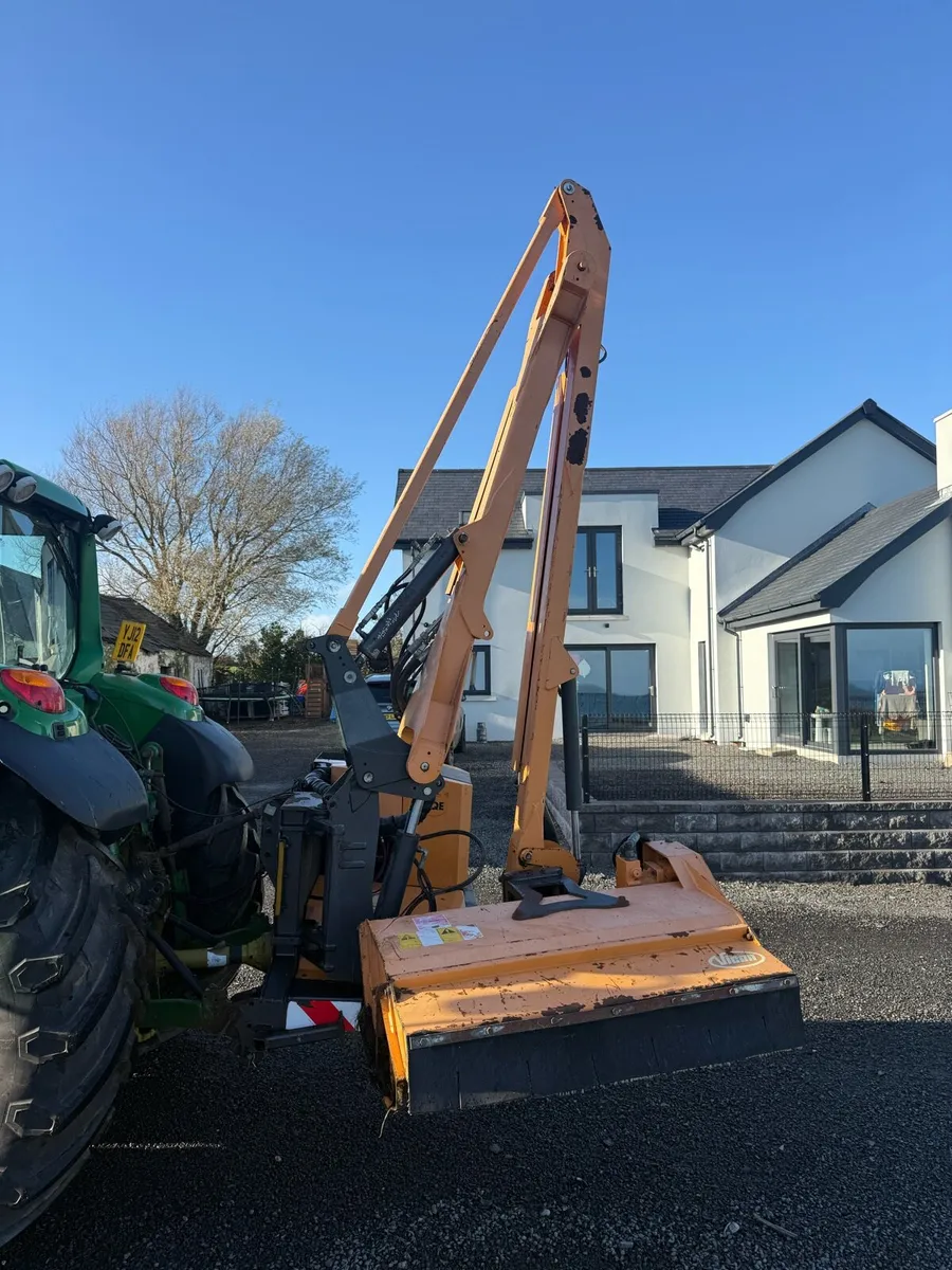 Vicon hedge cutter - Image 3