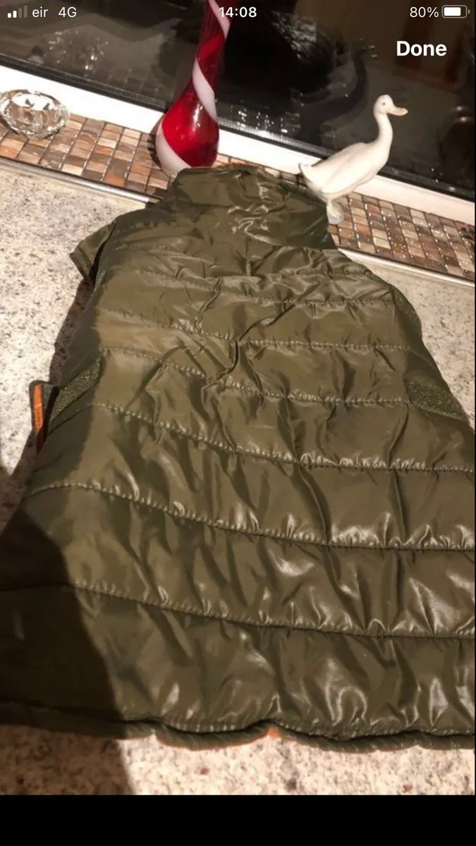 Dogs BNWT gillet €8 - Image 1