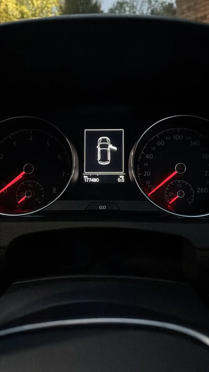 Volkswagen Golf 2013 - Image 4