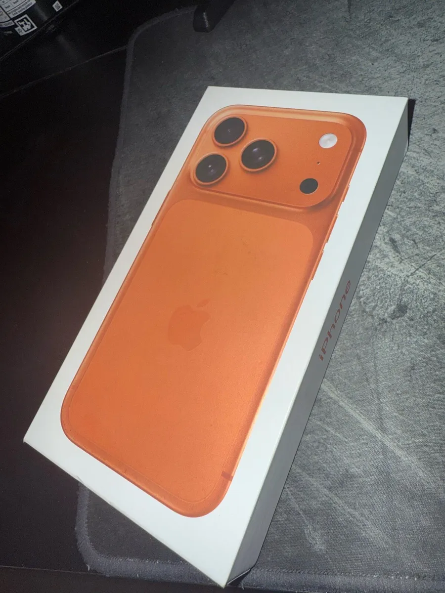 Iphone 17 pro, 256g (Sealed in a box) - Image 2