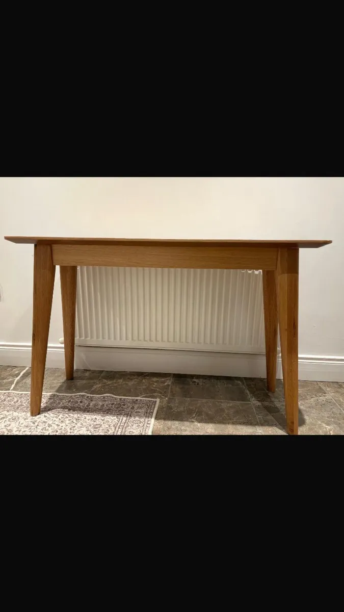 Side/Hall table - Image 1