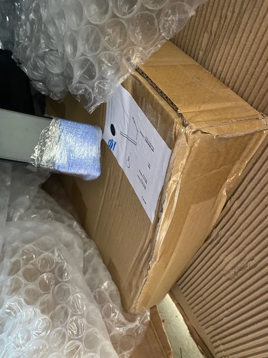 RS Barcelona ping pong games table new in box - Image 4