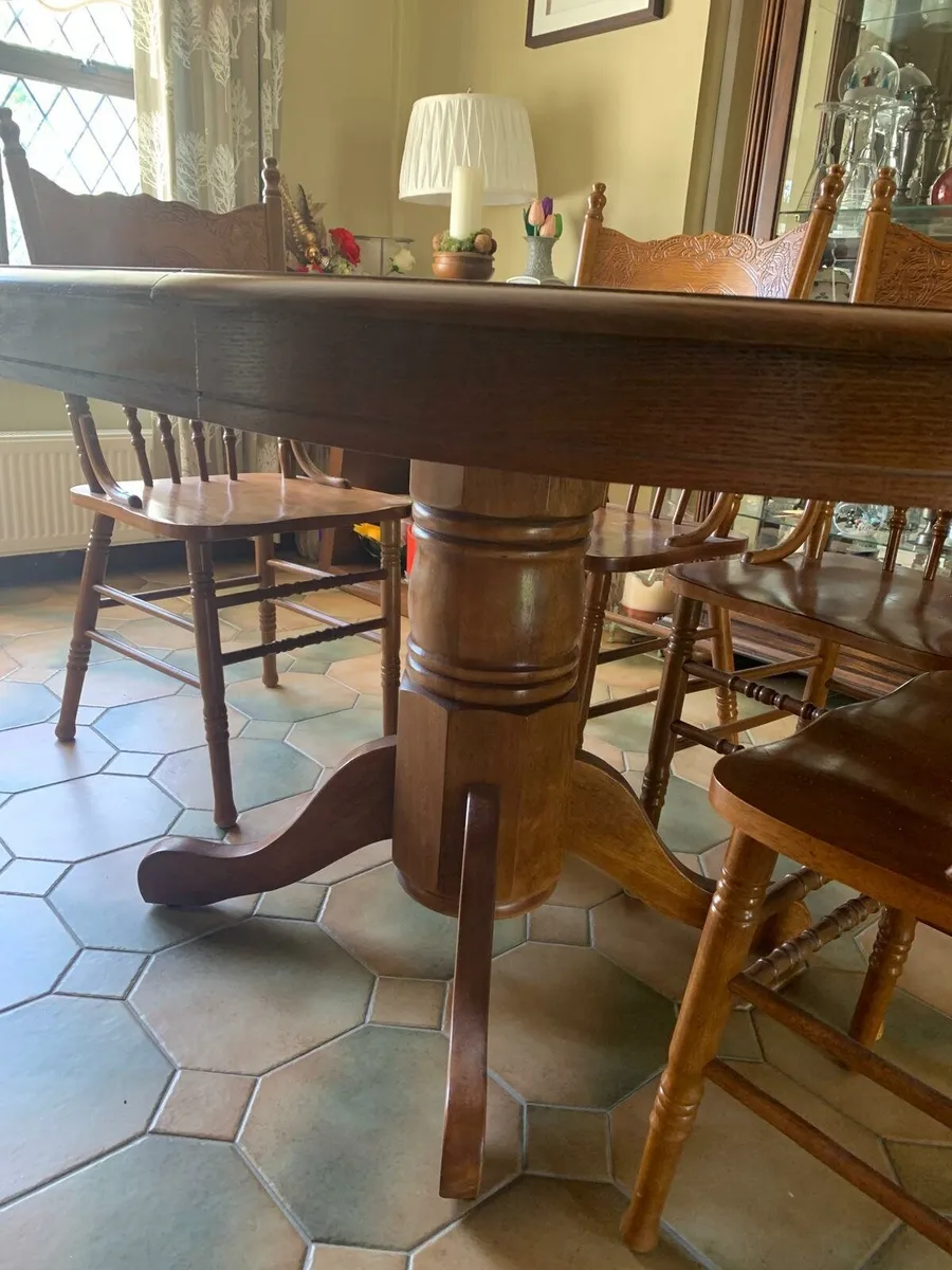 Kitchen Table and Chairs - Image 3