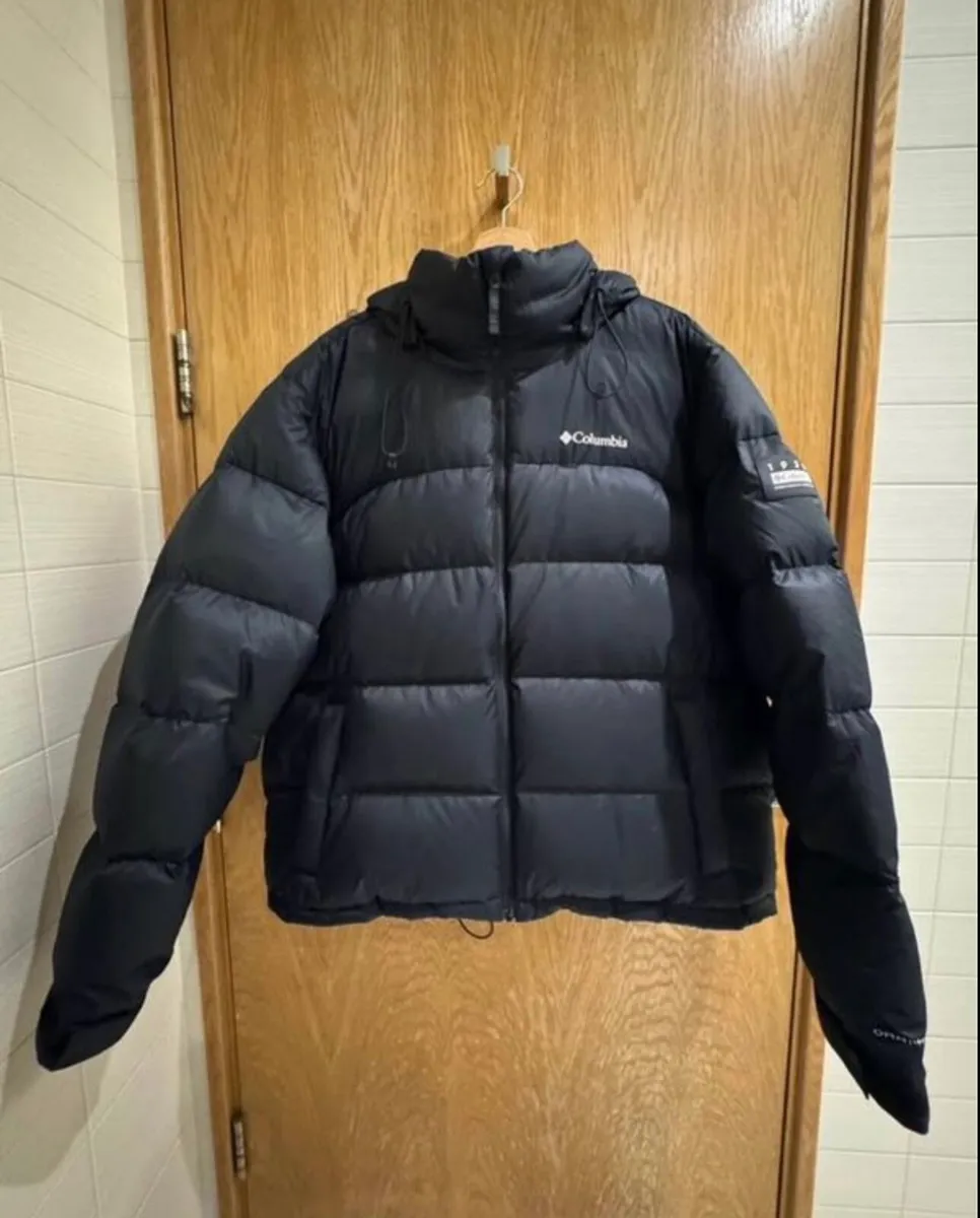 Columbia Puffer Jacket - XL - Image 1