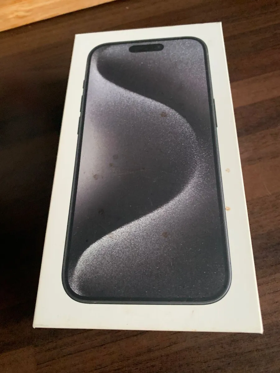 iPhone 15 pro 128gb