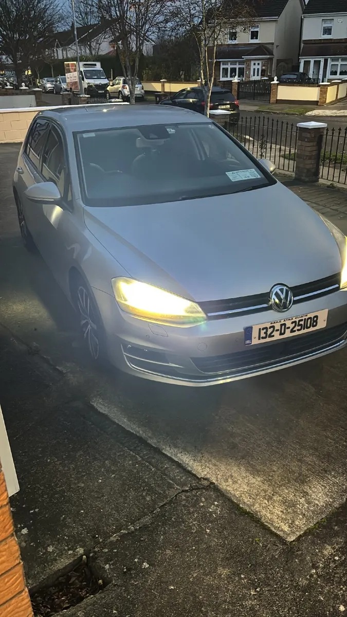 Volkswagen Golf 2013 - Image 1