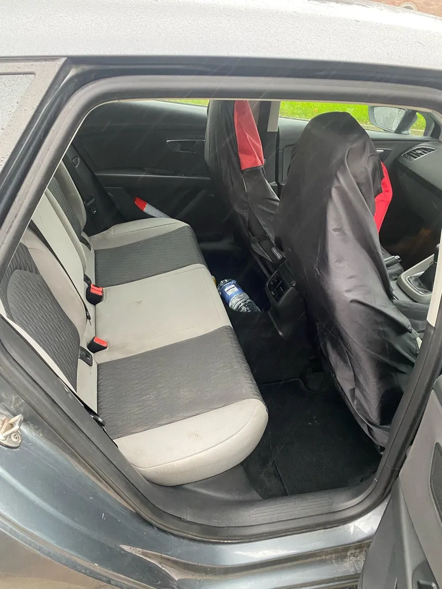 Seat Leon - Image 2