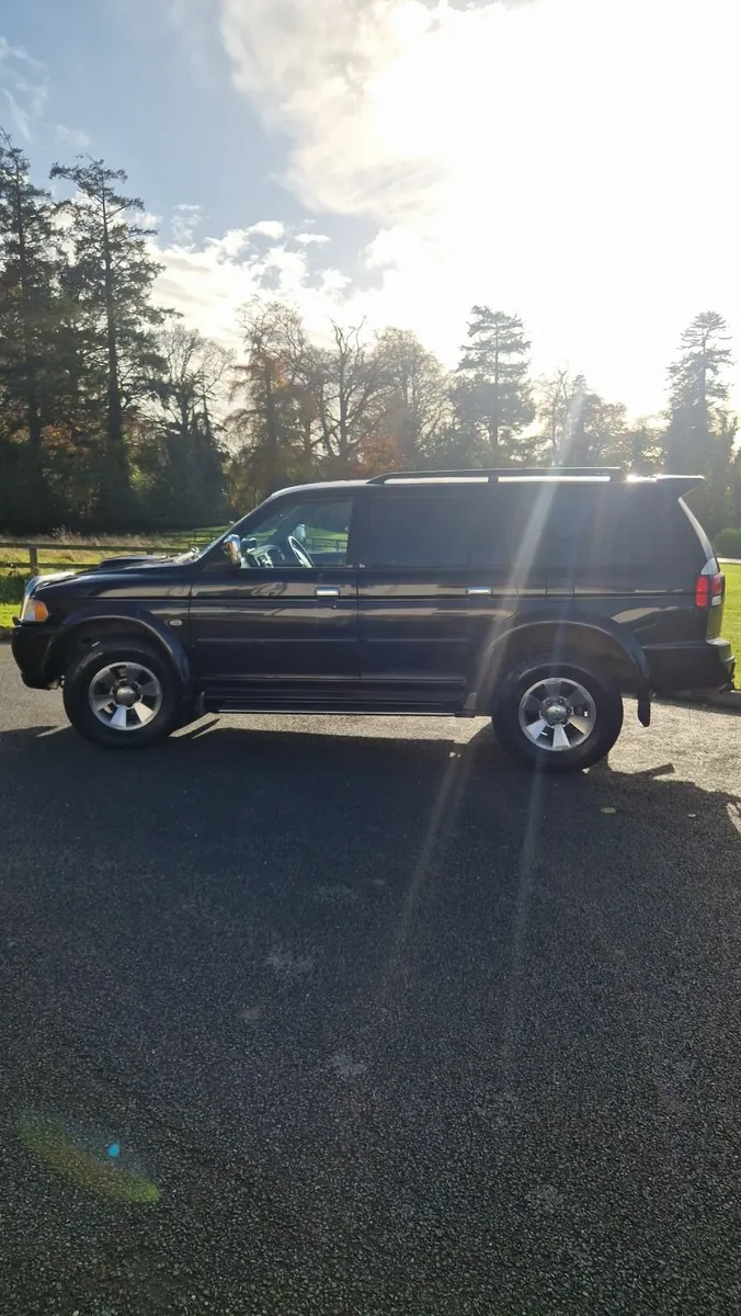 Mitsubishi Pajero 2006 - Image 3