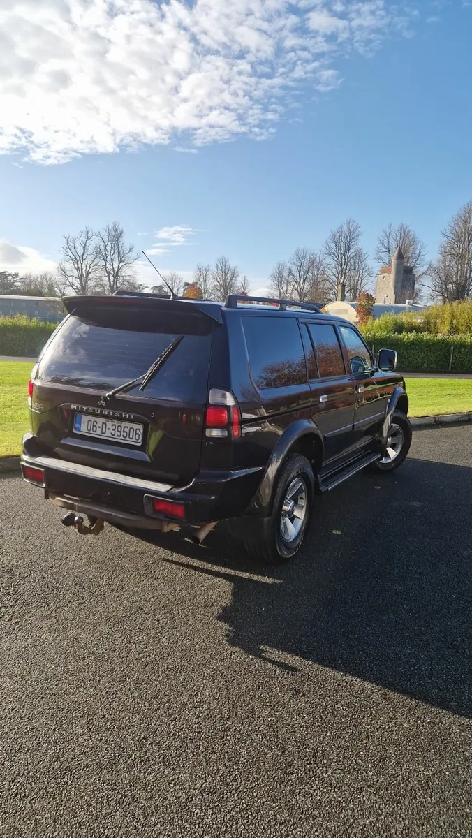 Mitsubishi Pajero 2006 - Image 4
