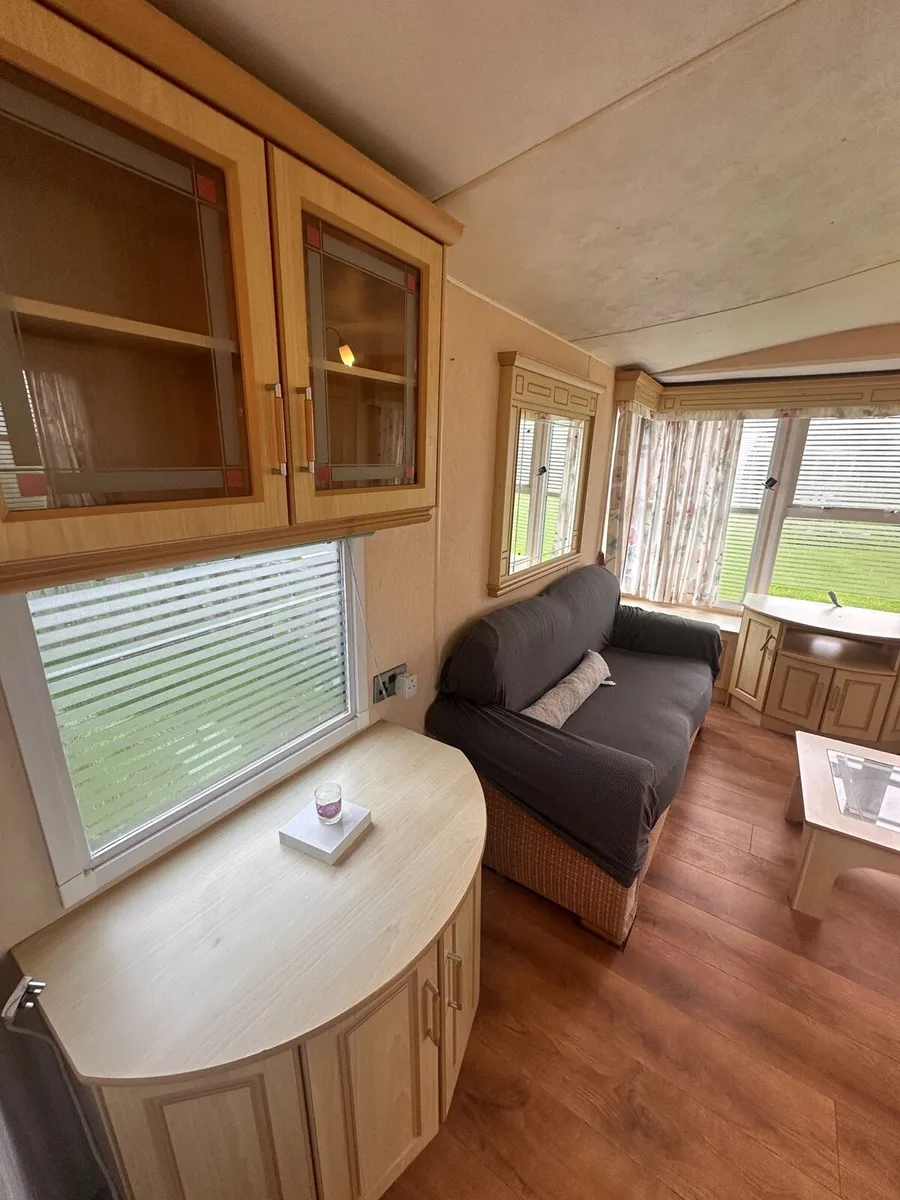 Atlas Debonair Super Mobile Home - Image 3