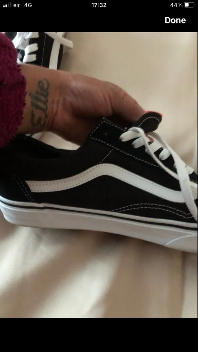 Mens trainers size 8 €25 - Image 3