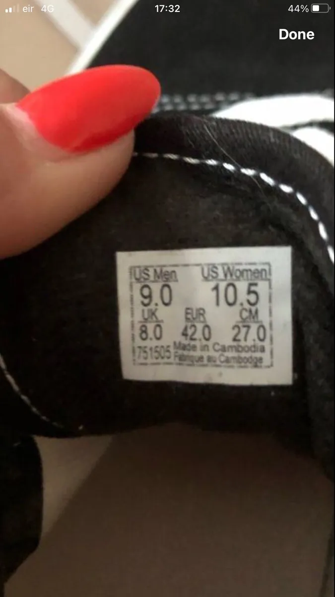 Mens trainers size 8 €25 - Image 4