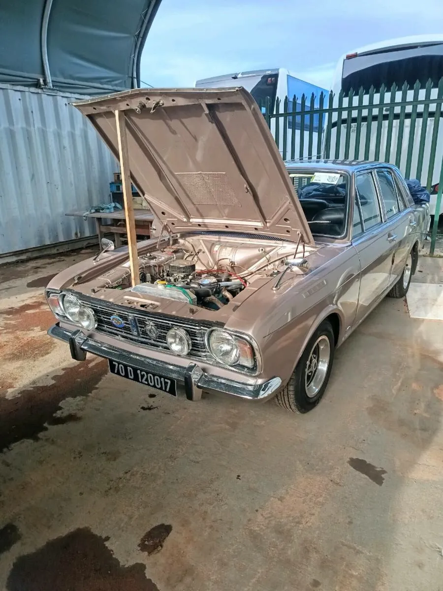 Classic car - Image 2