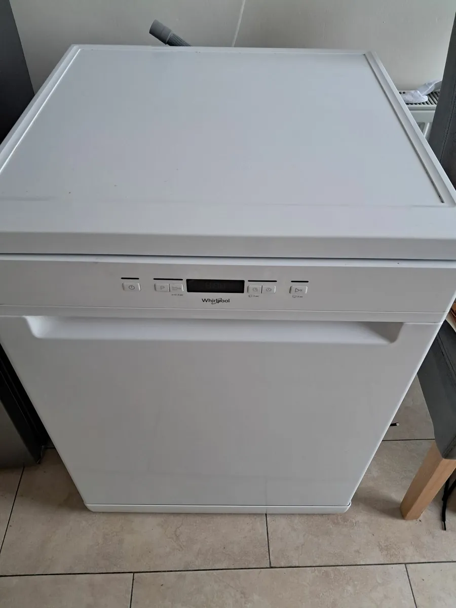 Whirlpool Dishwasher - Image 3