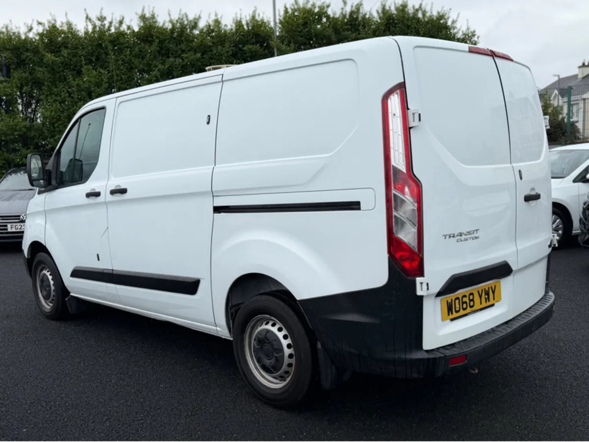 Ford Transit CUSTOM 300 BASE P/V L1 H1 - Image 4