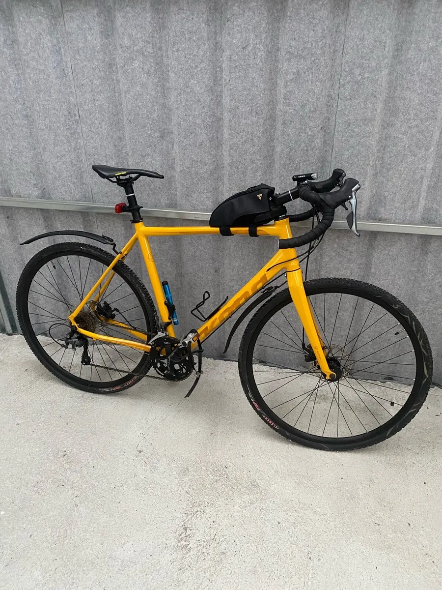 Kono Professional race bike - Image 1