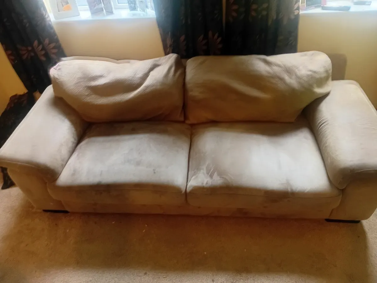 Sofa - Image 3