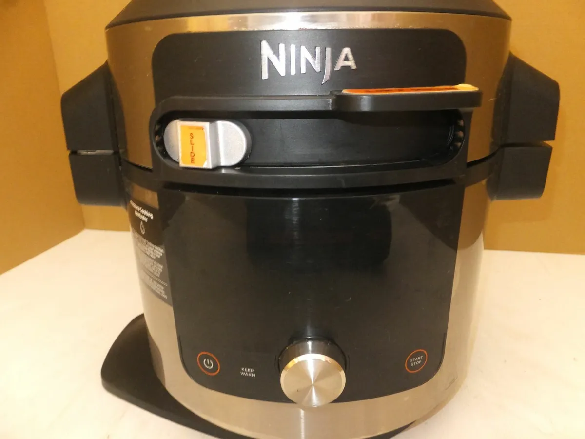 Ninja multi cooker - Image 1