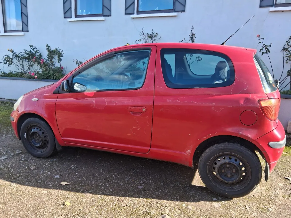 Toyota Yaris 03 - Image 3