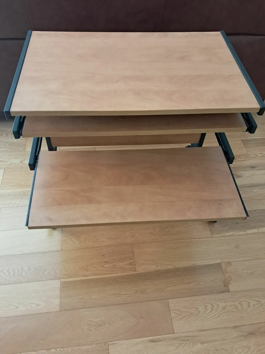 Study/Office desk - Image 2