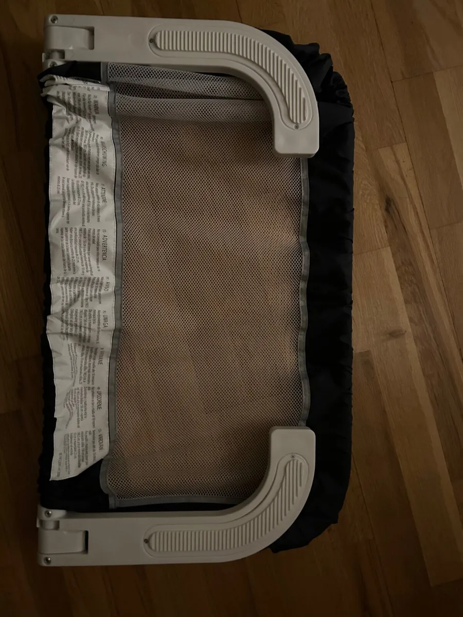 Bed side attachment - Image 1