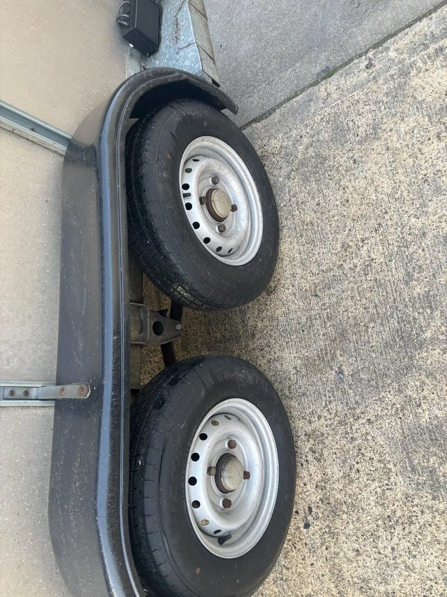 Ifor Williams 8x5 & 12x5 Livestock Trailers - Image 4