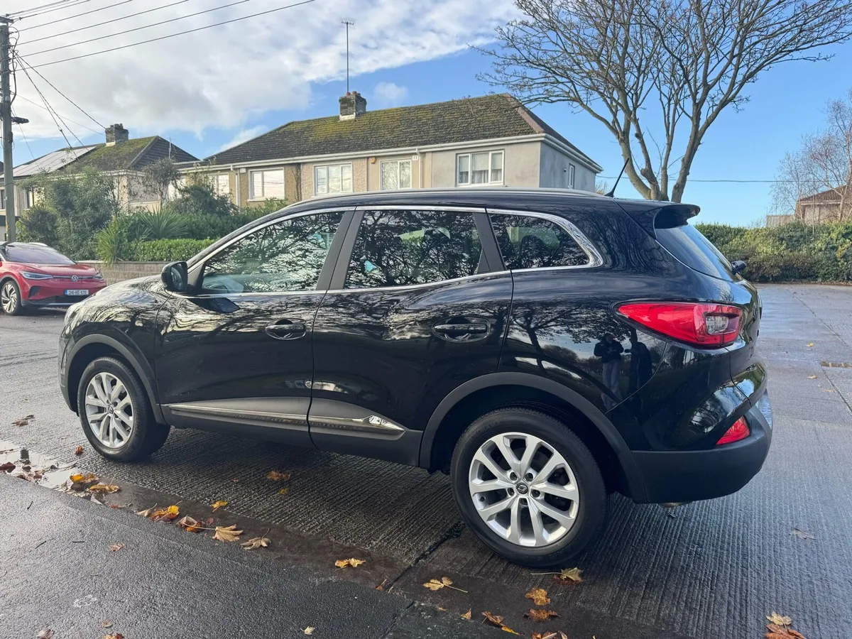 RENAULT KADJAR //  NCT 05/27 // JUST SERVICED - Image 4