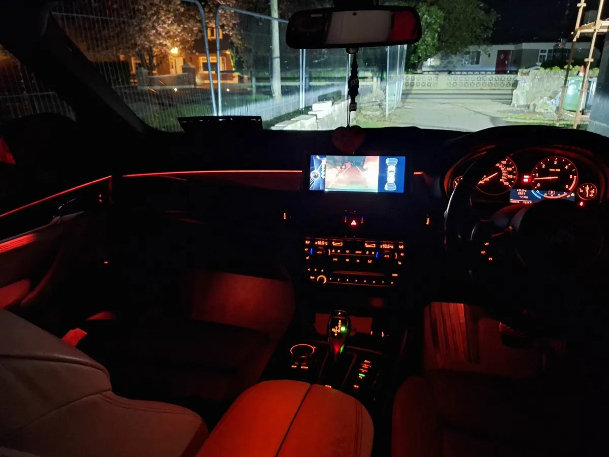 BMW X5 2014 M Performance 300hp - Image 3