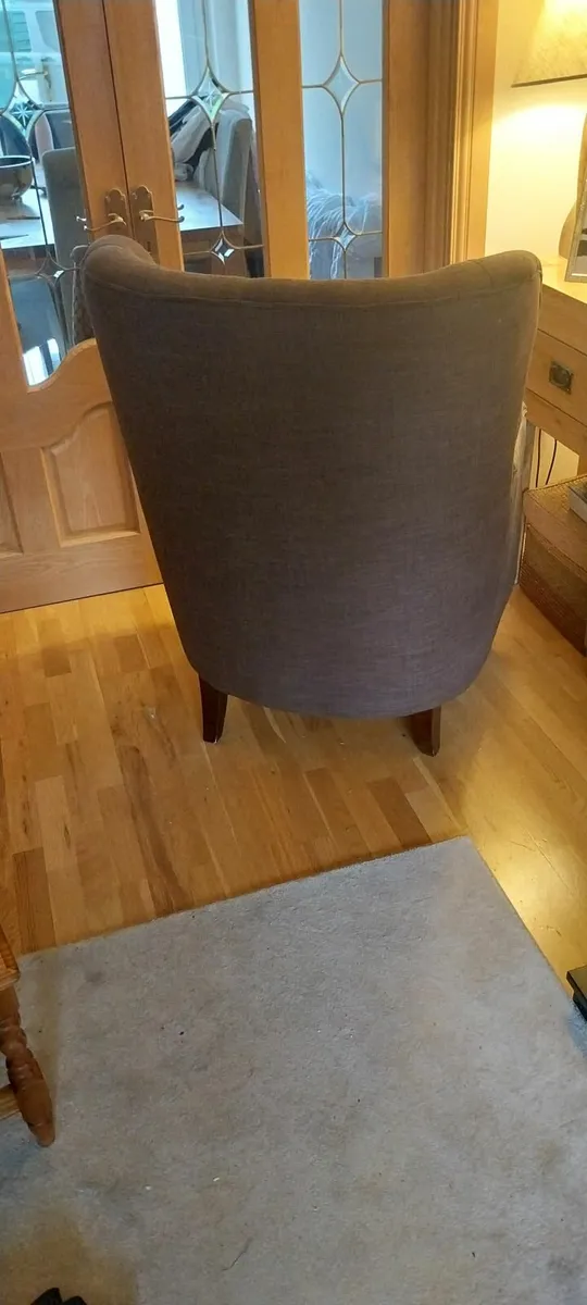 High back armchair - Image 3