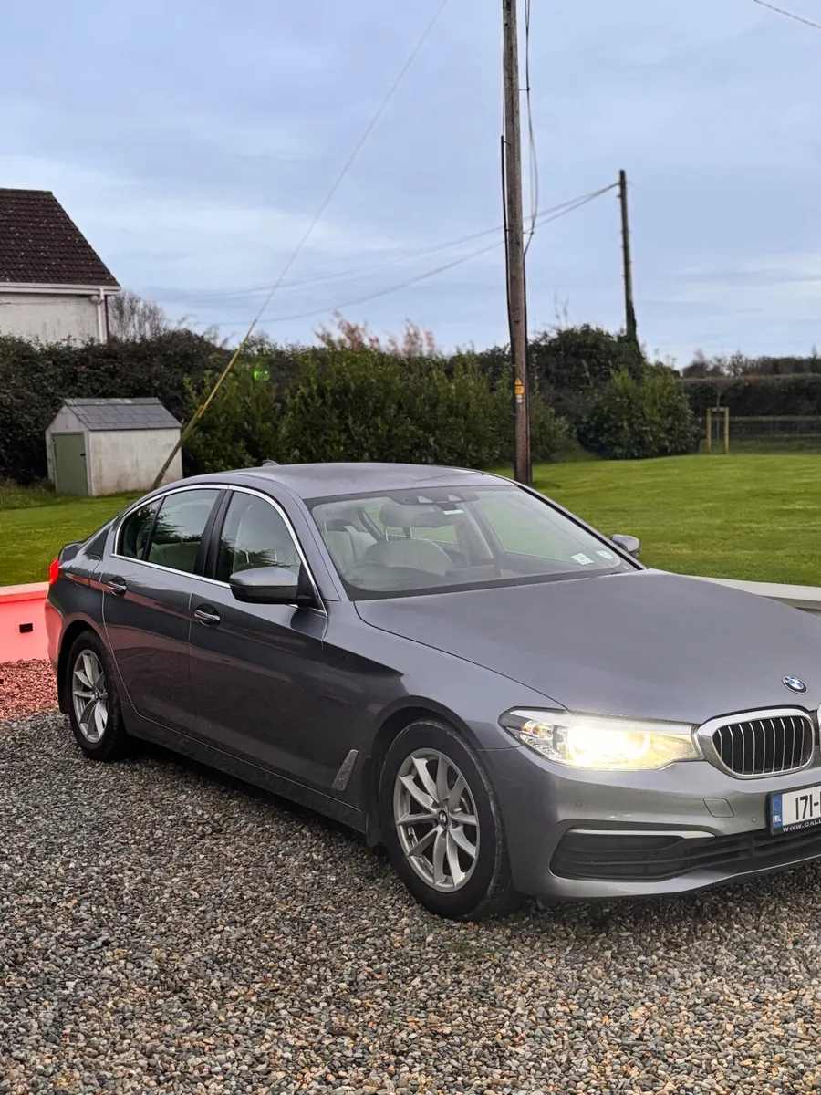BMW 5-Series 2017 SE (NCT till June27) - Image 4
